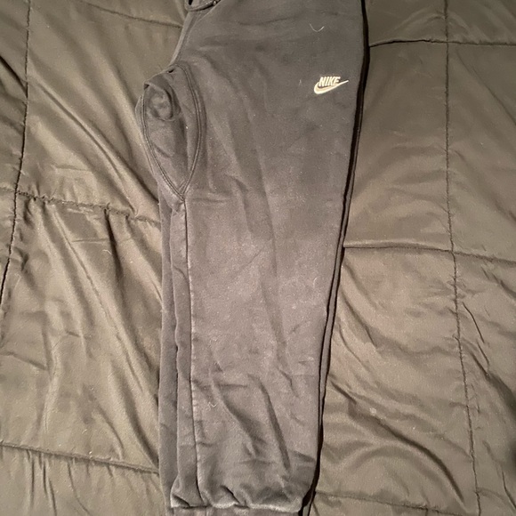 Nike Jogger Sweatpants - L - Picture 3 of 3